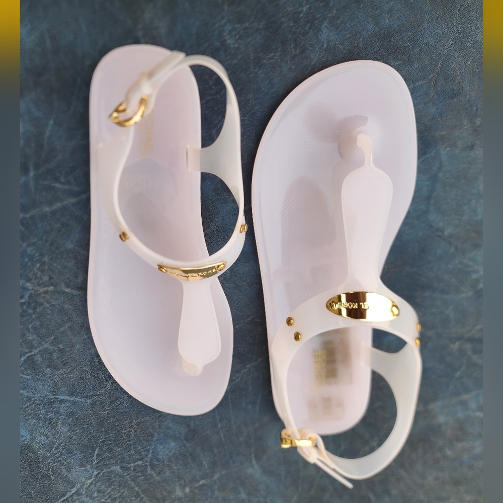 🦋 MICHAEL KORS Jelly Nameplate Sandals - Picture 5 of 5